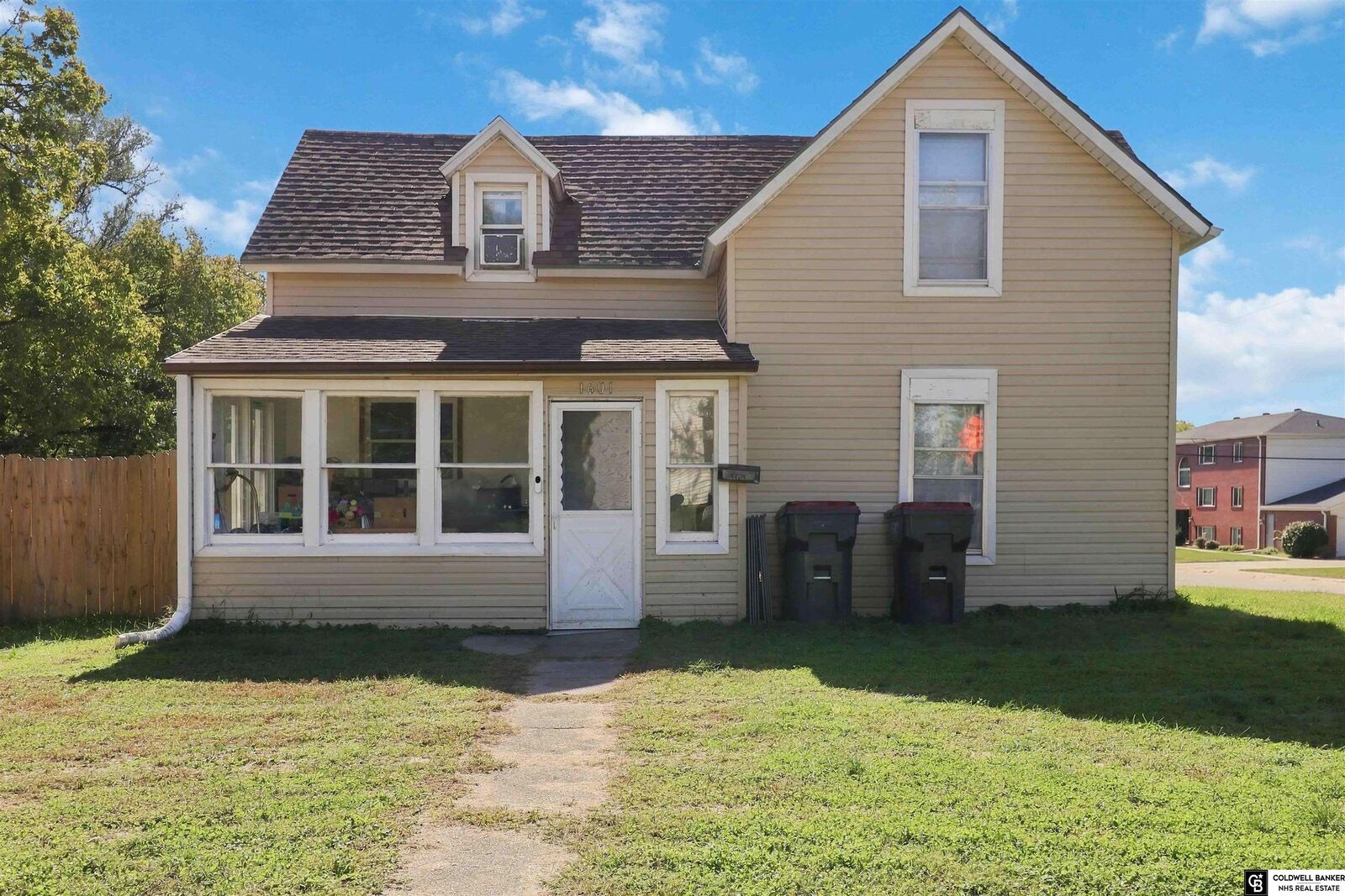 Property Photo:  1601 Market Street  NE 68310 