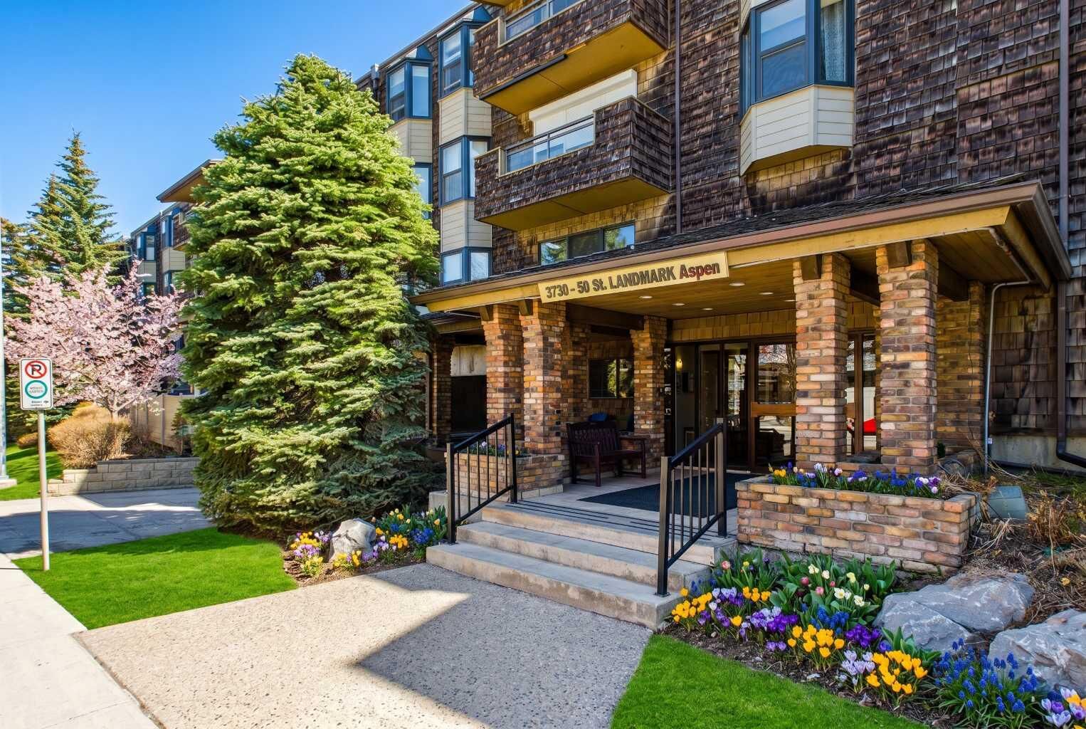 Property Photo: 3730 50 Street NW 212 AB T3A 2V9