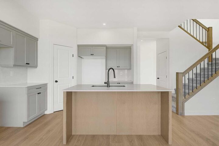 Property Photo:  10237 128 Avenue  AB T8V 6T1 