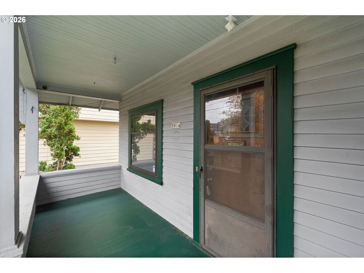 Property Photo: 5914 NE Flanders St OR 97213