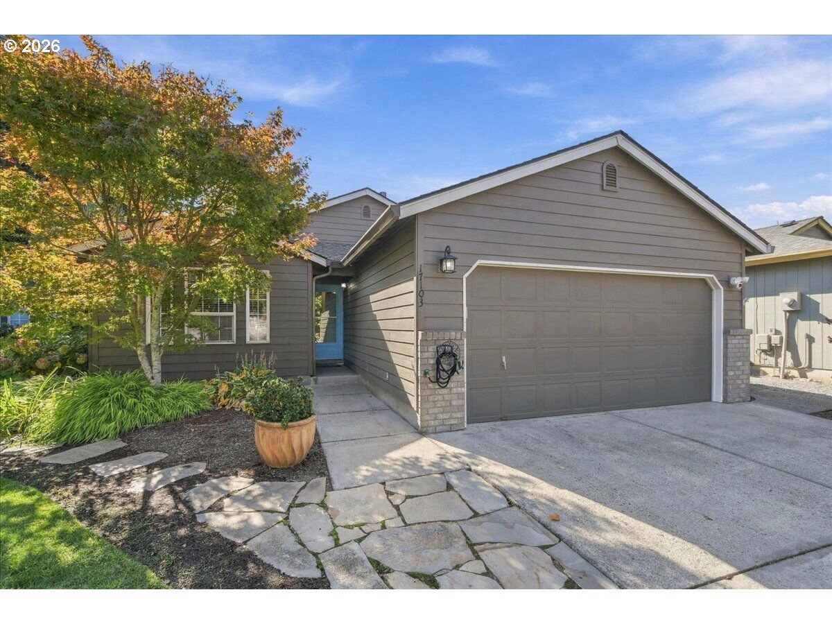 Property Photo:  17103 SE 18th St  WA 98683 