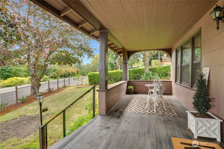 Property Photo:  11457  Glendale Way S  WA 98168 