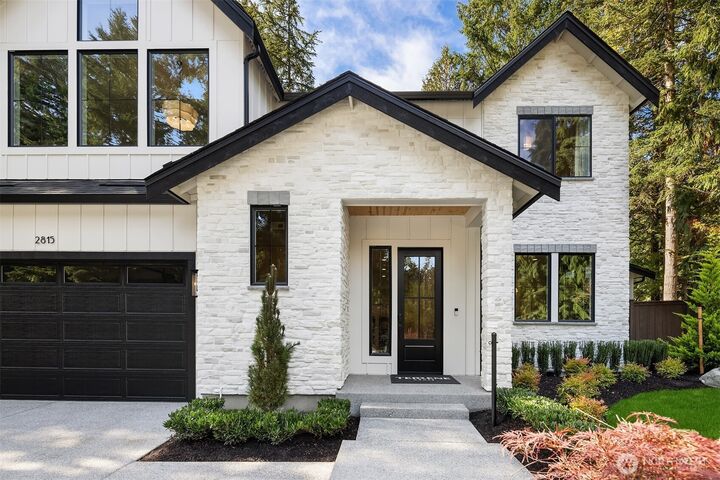 Property Photo:  2815  130th Avenue NE  WA 98005 