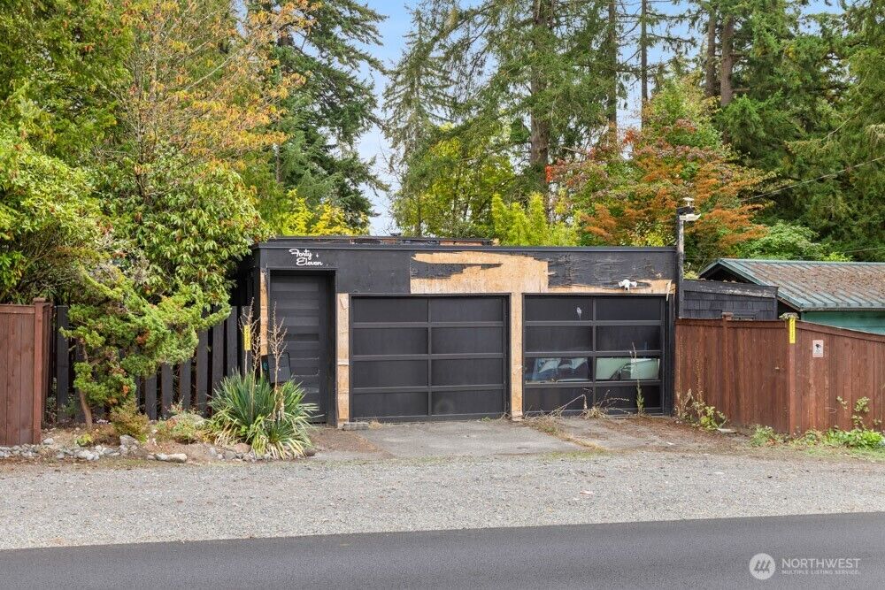 Property Photo: 4011 Alameda Avenue WA 98466