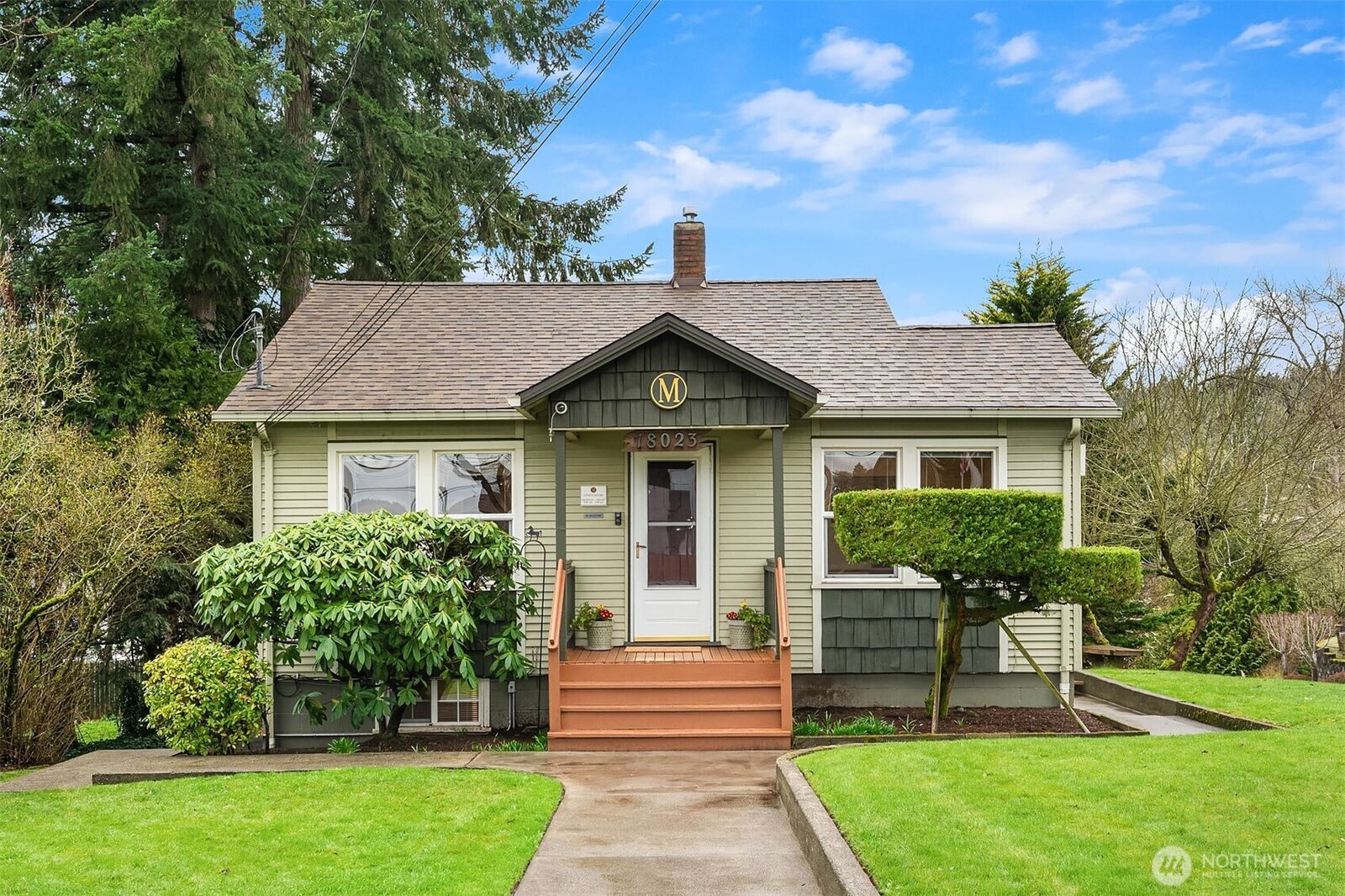Property Photo:  18023  62nd Avenue NE  WA 98028 