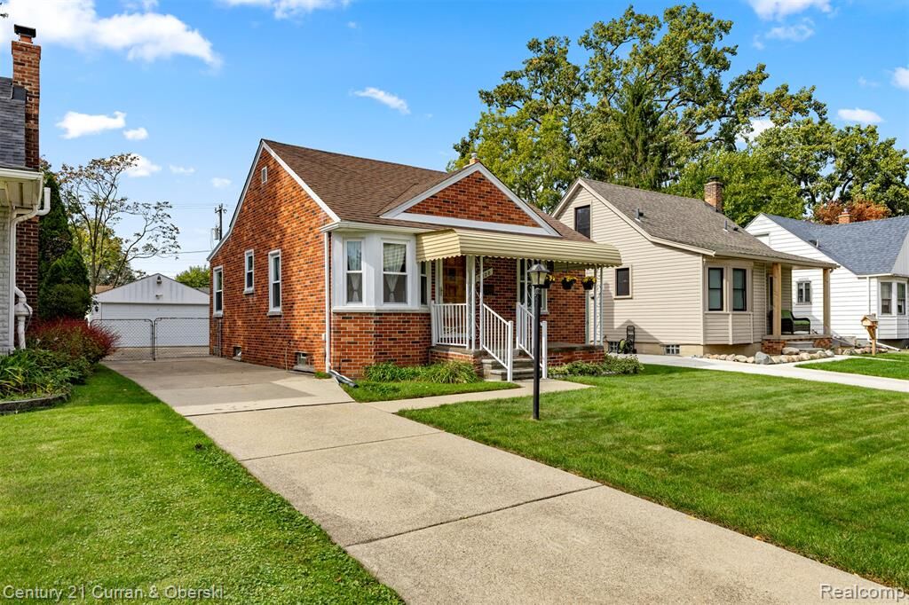 Property Photo: 3228 Pardee Avenue MI 48124