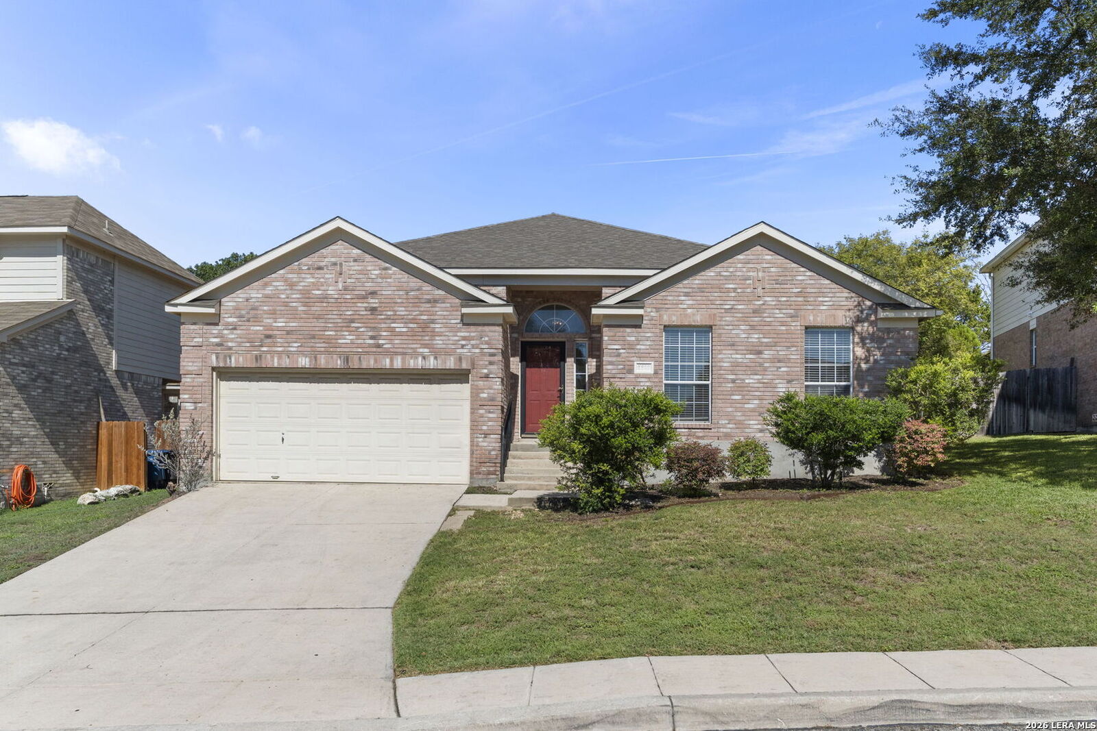 Property Photo: 2207 Encino Dew TX 78259