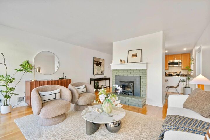 Property Photo:  2700-2702 Diamond Street  CA 94131 
