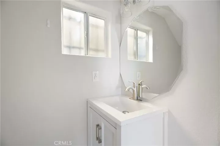 Property Photo:  12506 S Mona  CA 90222 