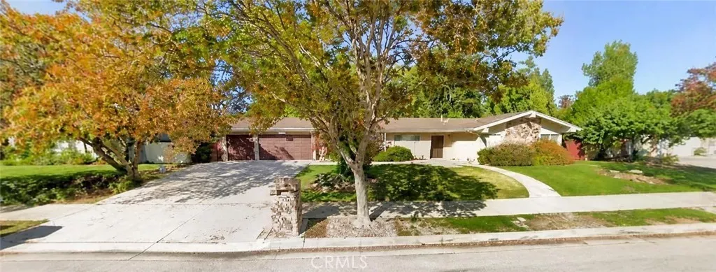 Property Photo: 17315 Superior Street CA 91325