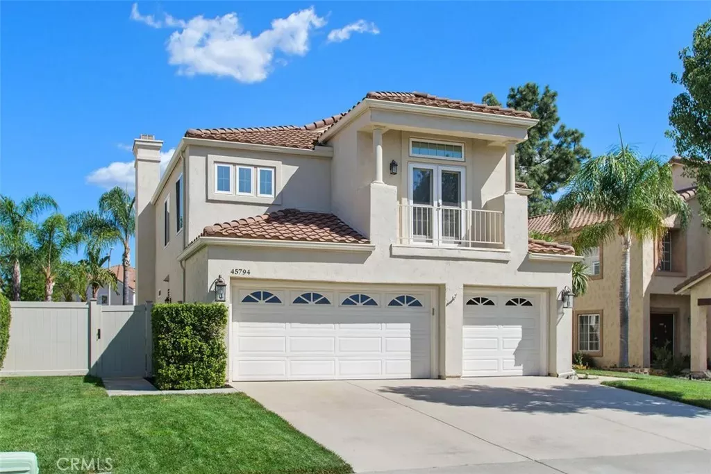 Property Photo:  45794 Corte Lerma  CA 92592 