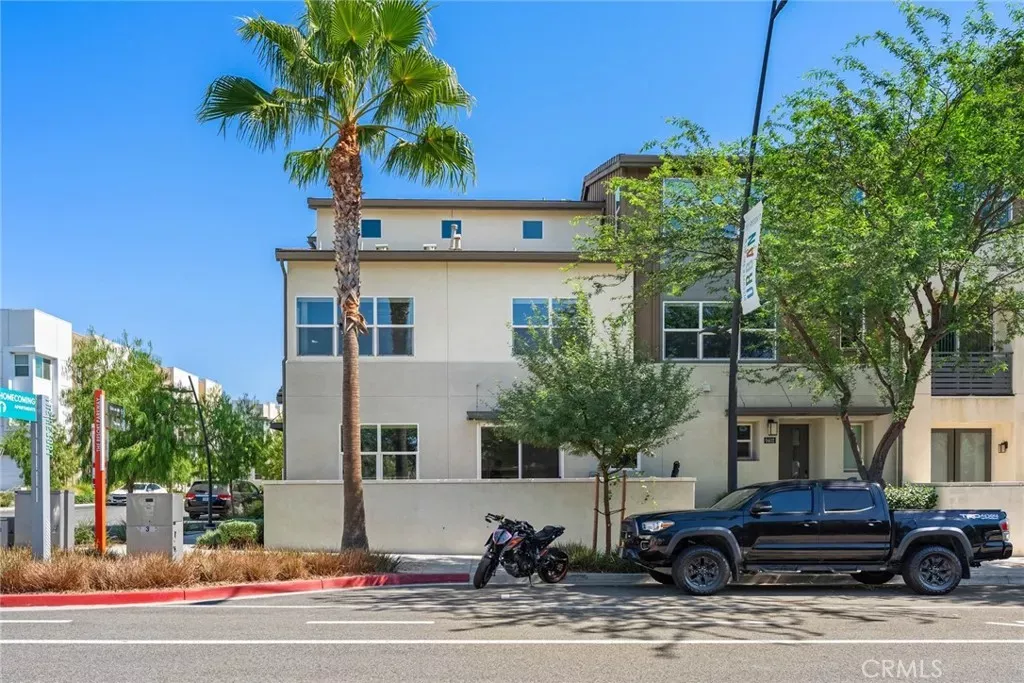 Property Photo: 9400 Shade Pl CA 91730