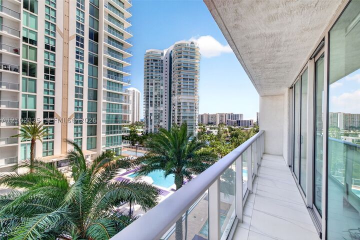 Property Photo:  330 Sunny Isles Blvd 5-807  FL 33160 