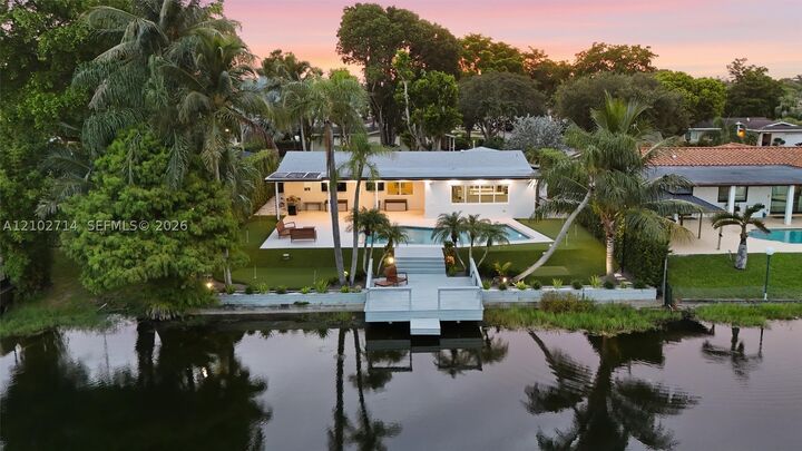 Property Photo:  1721 NW 114th Ave  FL 33026 