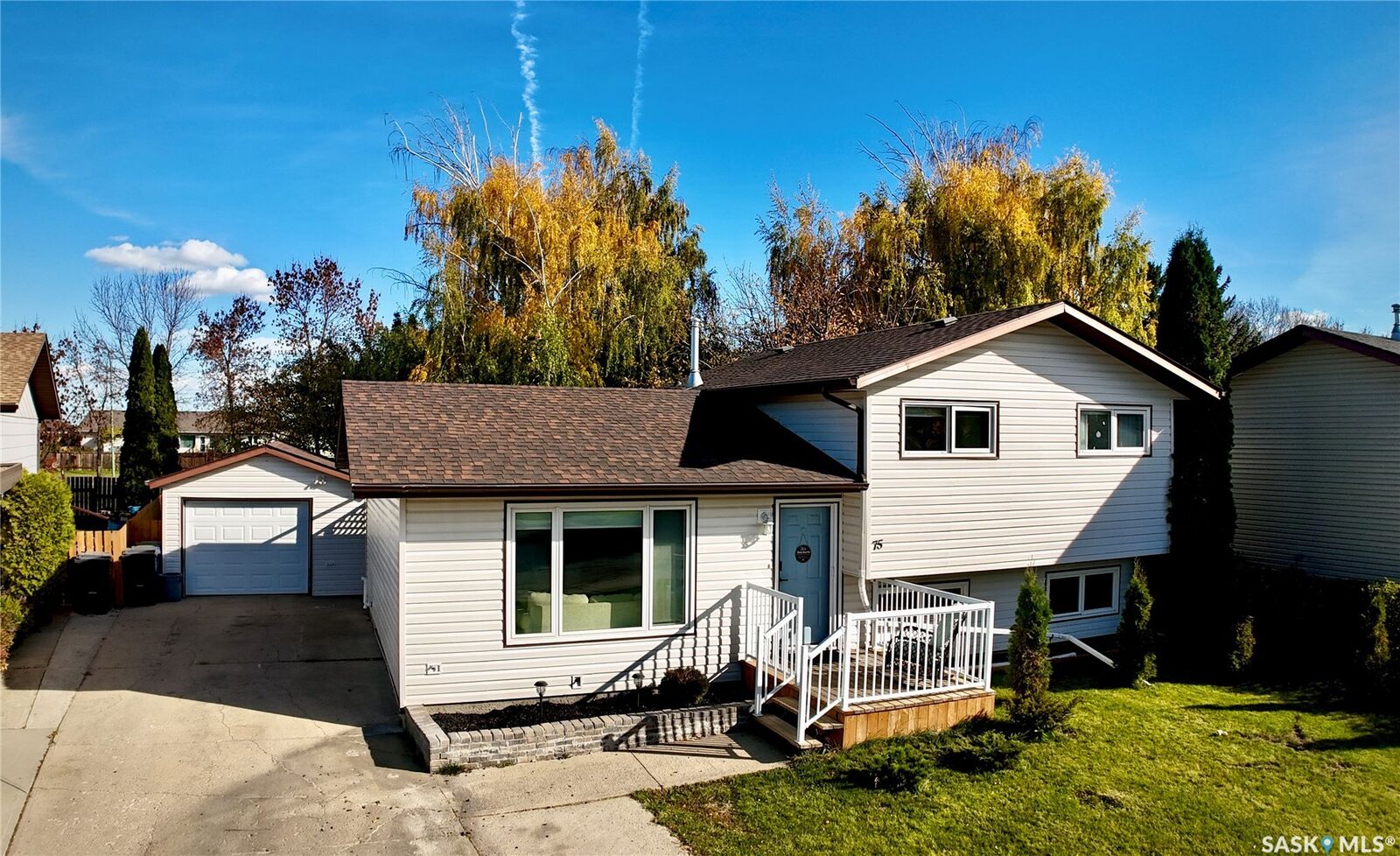 Property Photo:  75 Langrill Drive  SK S3N 3L9 