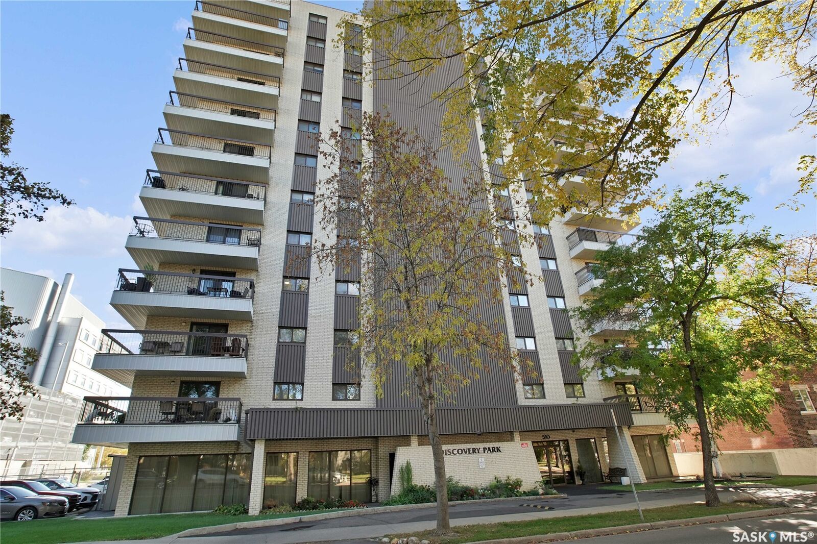 Property Photo: 510 5th Avenue N 601 SK S7K 2R2