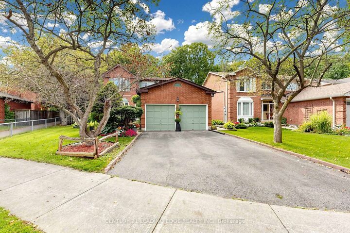 Property Photo: 76 Tilman Circle ON L3P 5V6