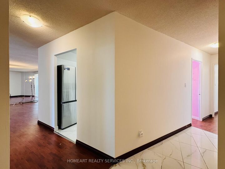Property Photo: 175 Bamburgh Circle 1018 ON M1W 3X8
