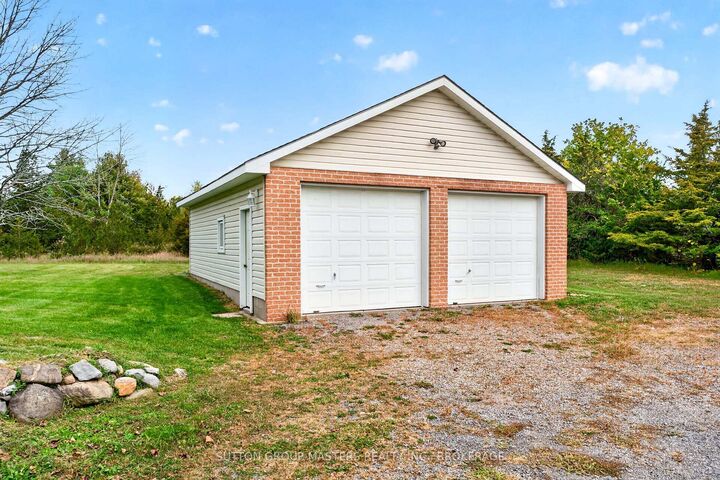 Property Photo:  3026 Burbrook Road  ON K0H 1M0 