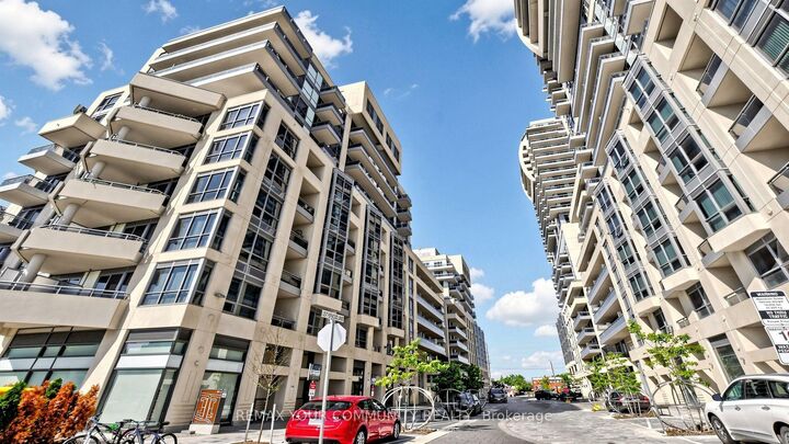 Photo de la propriété: 9201 Yonge Street 619 ON L4C 6Z2