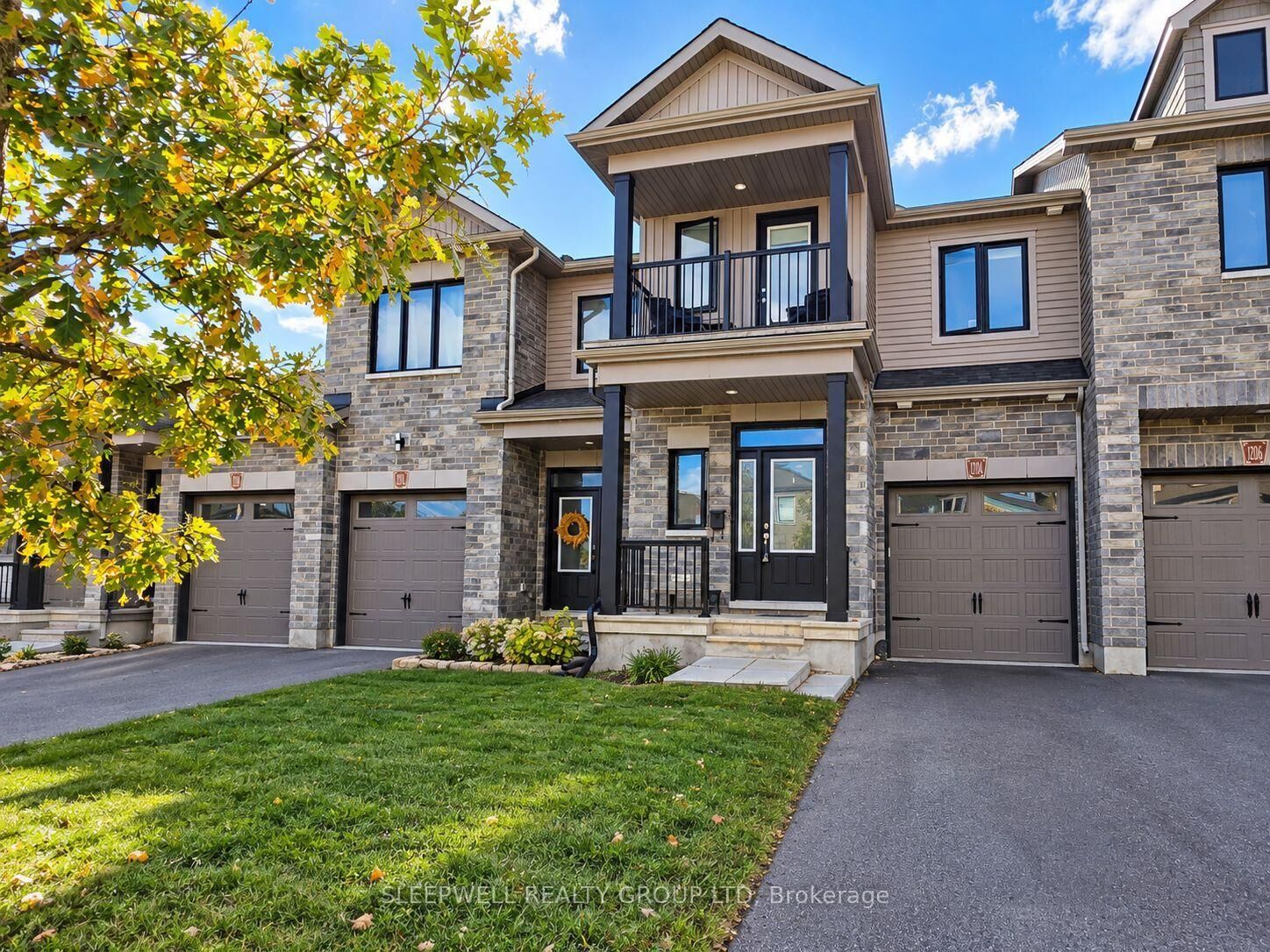 Property Photo:  1204 Cavallo Street  ON K2S 0Z4 