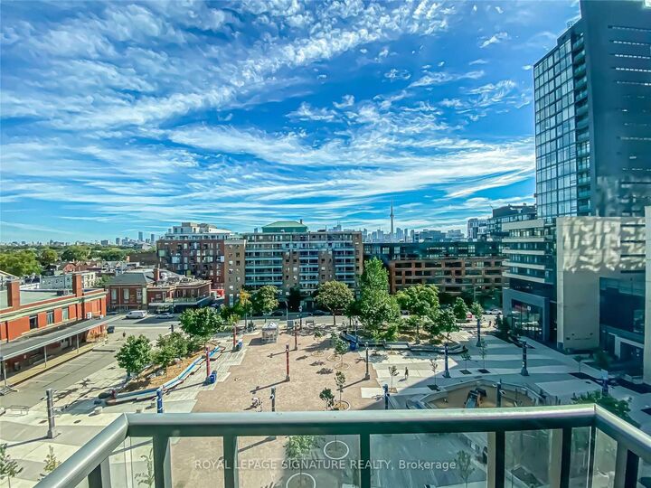 Property Photo:  68 Abell Street 845  ON M6J 0B1 