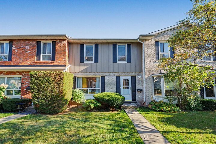Property Photo:  5475 Lakeshore Unit Road 54  ON L7L 1E1 