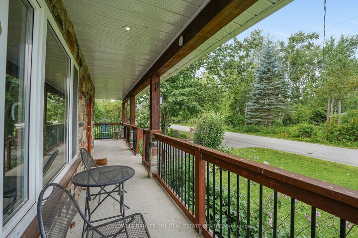 Property Photo:  247 Poplar Avenue  ON L0K 1R0 