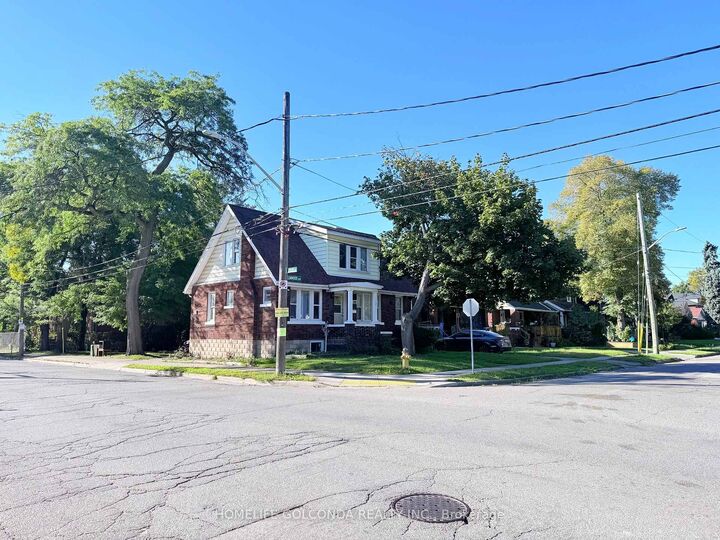 Property Photo:  3203 Linwood Place  ON N9C 1P9 