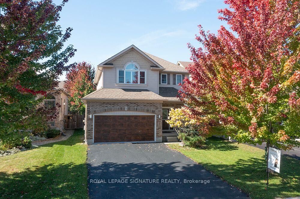 Property Photo:  32 Davis Street  ON L4P 3T8 