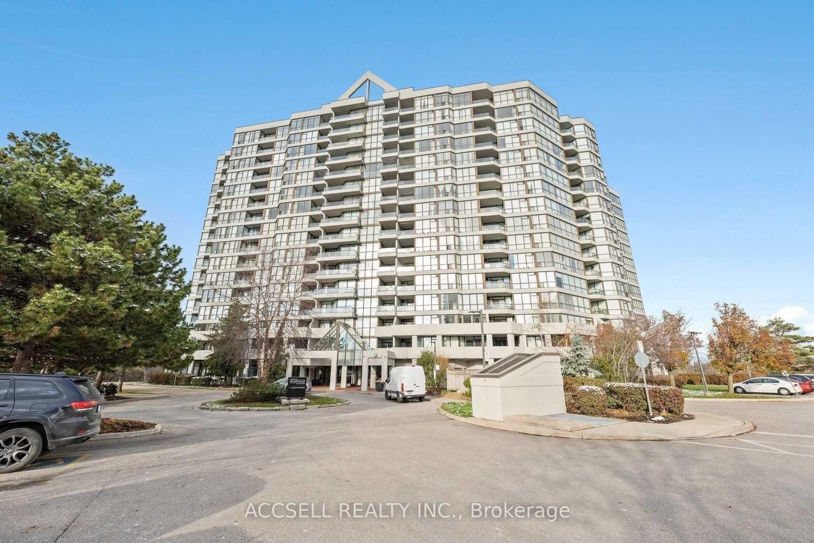 Photo de la propriété: 1 Rowntree Road 1714 ON M9V 5G7