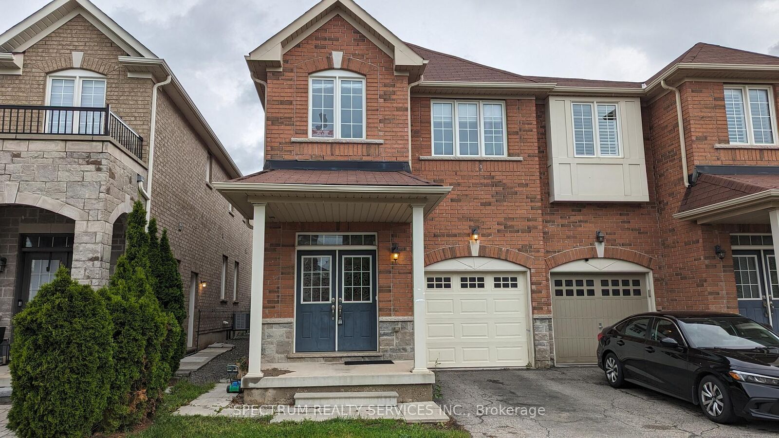 Property Photo: 1267 Sim Place ON L9T 7C7