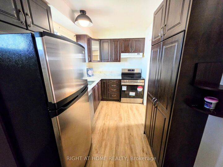 Property Photo: 68 Riverdale Drive ON L8E 1K3