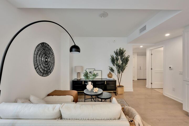 Photo de la propriété:  340 Queen Street 806  ON K1R 0G1 