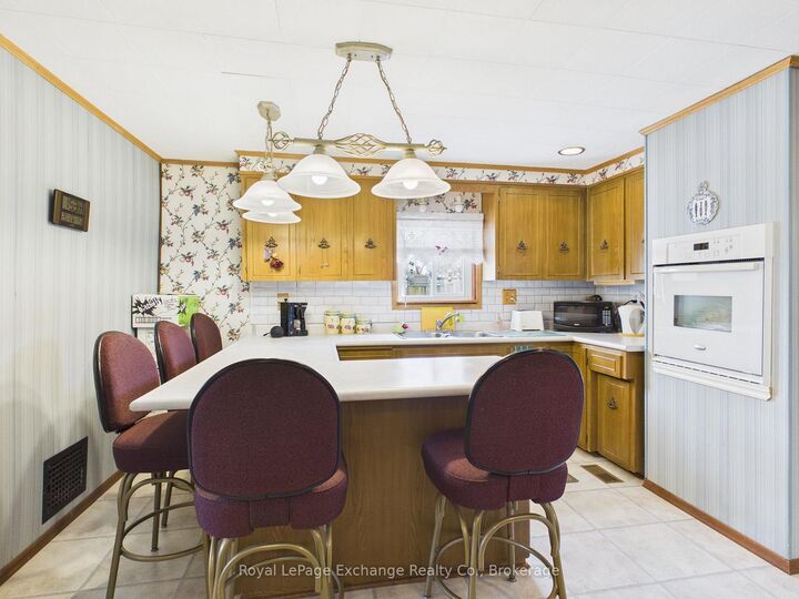 Property Photo:  350 St Albert Street  ON N2Z 2T8 