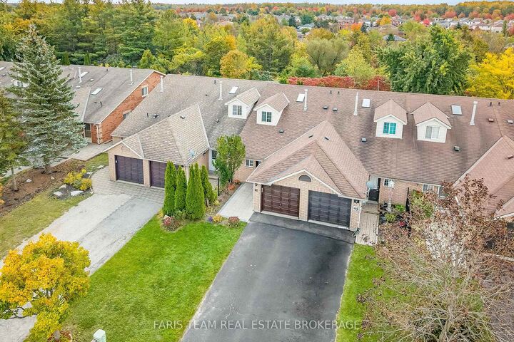 Property Photo:  41 Seymour Crescent  ON L4N 8N4 