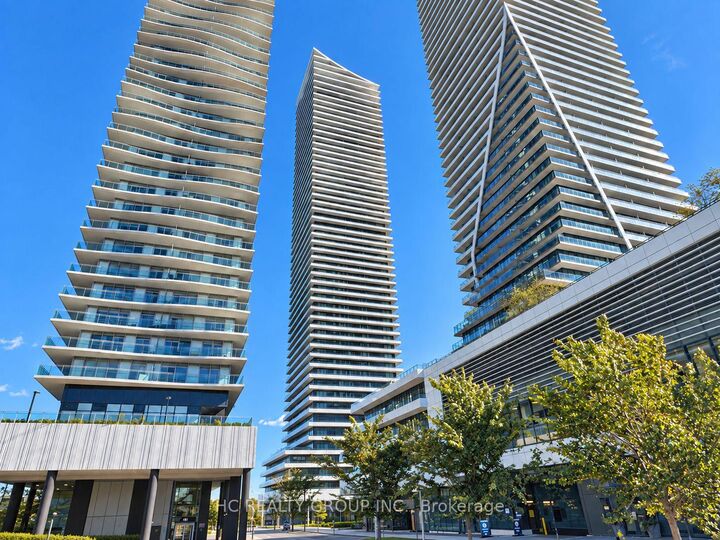 Property Photo:  20 Shore Breeze Drive 2610  ON M8V 1A1 