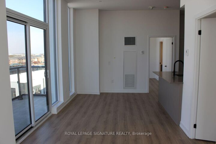 Property Photo:  10 Lagerfield Drive 615  ON L7A 0H8 