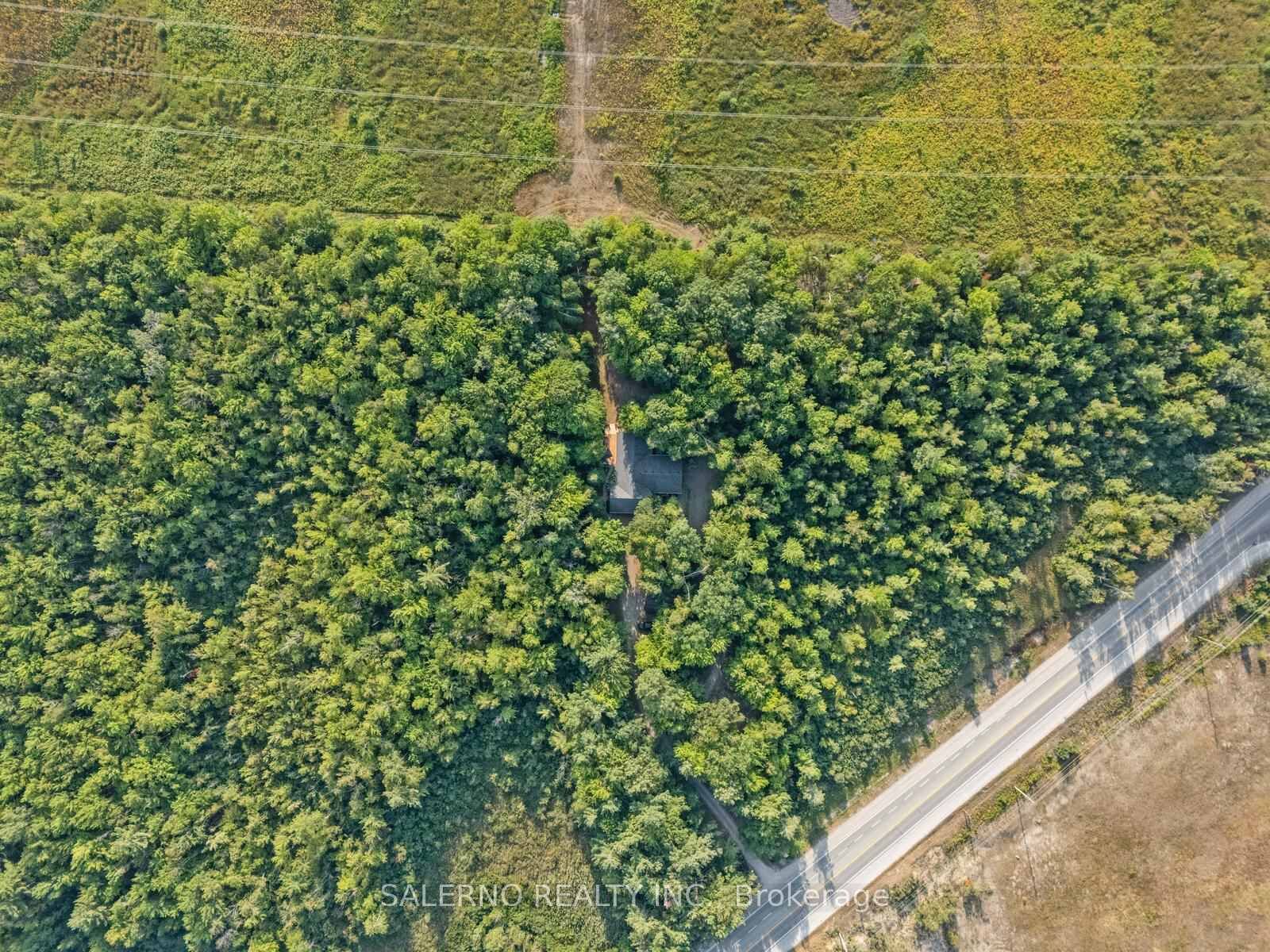 Property Photo:  3992 Penetanguishene Road  ON L0L 1V0 