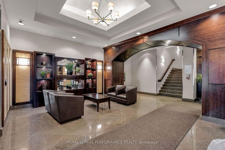 Property Photo: 200 Besserer Street 604 ON K1N 0A7