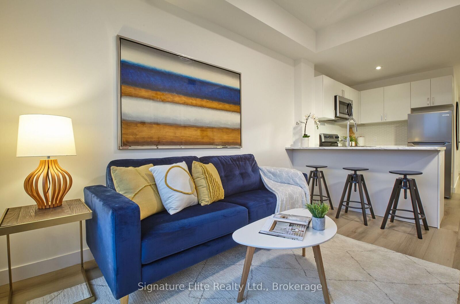 Property Photo:  2382 Kingston Road 305  ON M1N 0C5 