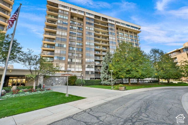 Property Photo:  241 N Vine St 601E  UT 84103 