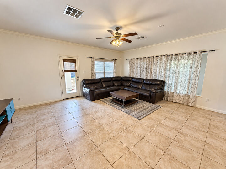 Property Photo: 311 Sycamore Street TX 78633