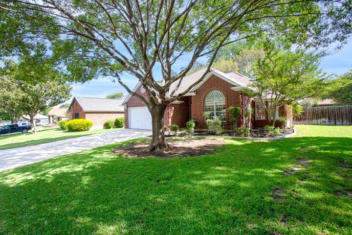 Property Photo: 1941 Shield Drive TX 78130
