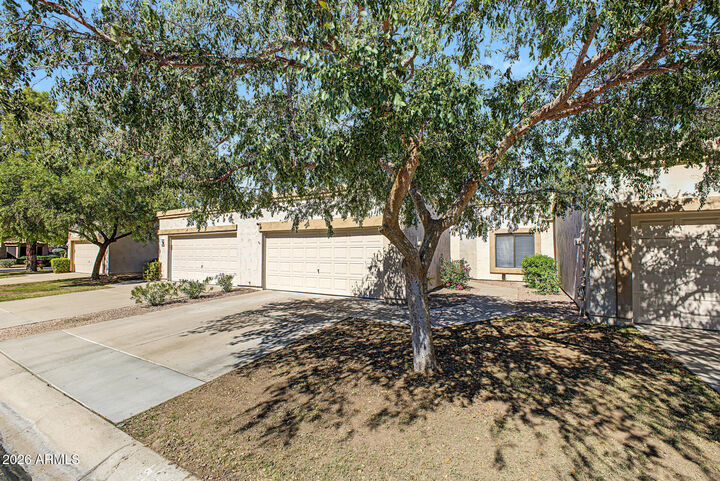 Property Photo:  9120 W Taro Lane  AZ 85382 