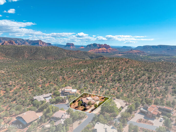 Property Photo:  3065 Calle Del Montana --  AZ 86336 