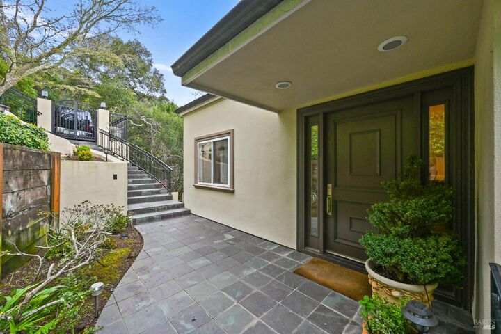 Property Photo: 110 Bella Vista Avenue CA 94920