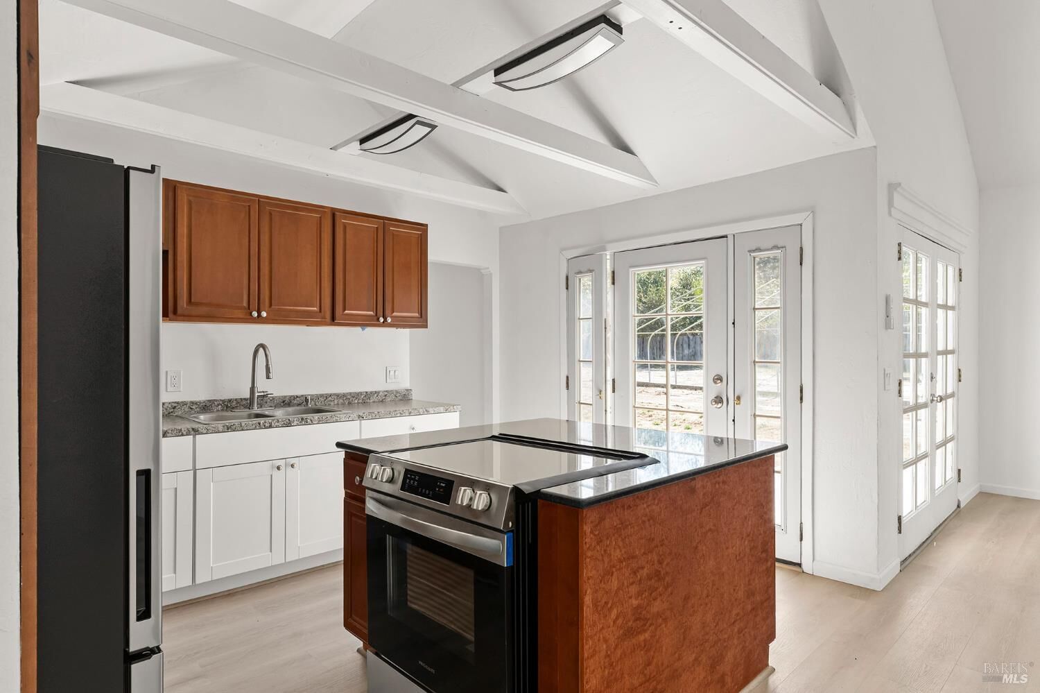 Property Photo:  1041 Creek Side Court  CA 95454 