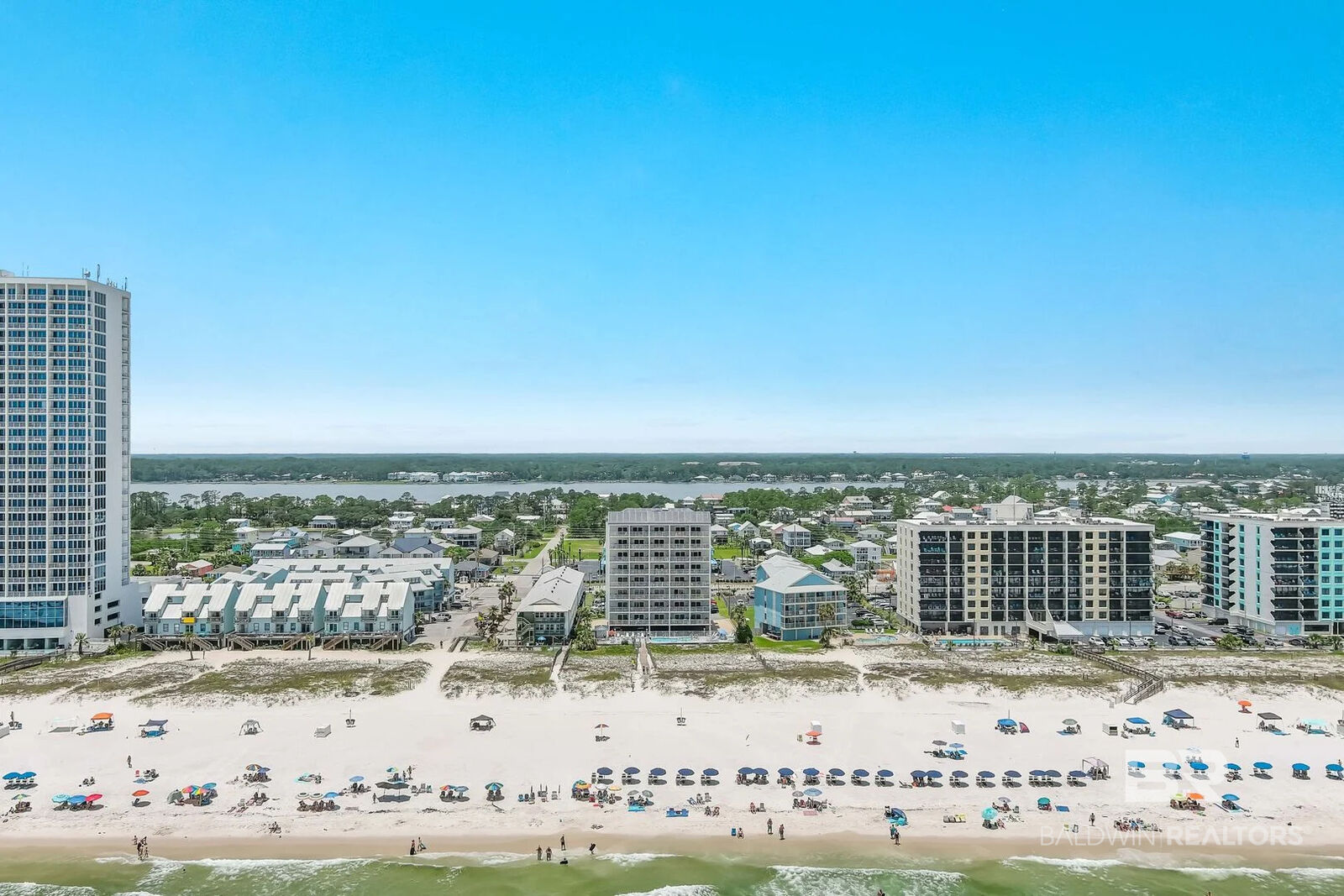 Property Photo: 433 W Beach Blvd 103 AL 36542