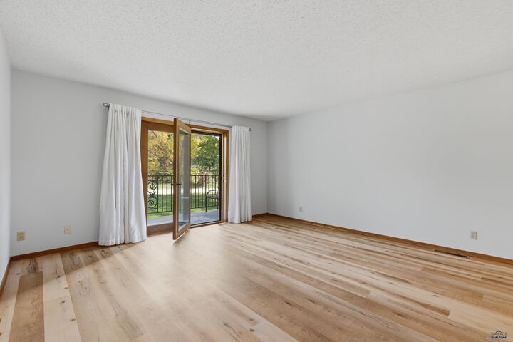 Property Photo:  3976 Fairway Hills Dr  SD 57702 